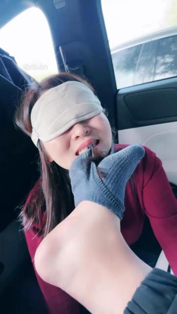 图片[3]_【北京嘟嘟】母畜-沉浸式车内恋足舔_HD绳艺资源