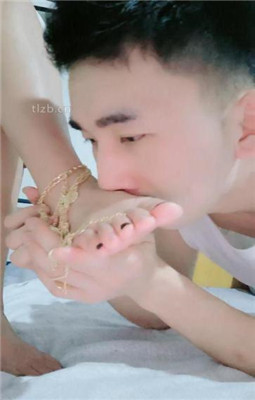 图片[11]_【可可黎黎子】桌底视角-恋足狂舔_HD绳艺资源