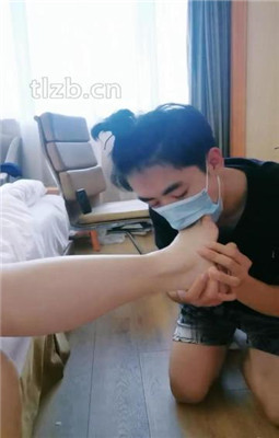 图片[14]_【羽神】臭脚丫气味控制/踩踏_HD绳艺资源