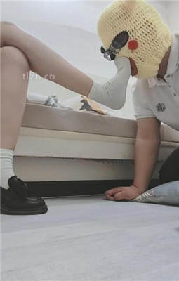 图片[3]_【小奶糖】镜前骑马辱/闻舔皮鞋白袜_HD绳艺资源