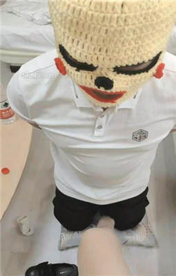 图片[7]_【小奶糖】镜前骑马辱/闻舔皮鞋白袜_HD绳艺资源