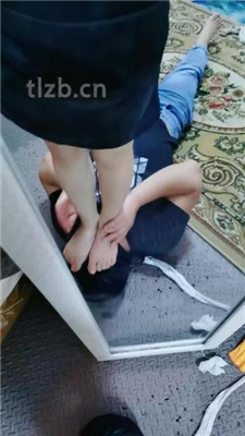 图片[18]_【西安欣】脚插嘴/舔皮鞋白袜/踩踏_HD绳艺资源