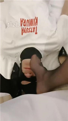 图片[2]_【米小唐】黑丝高跟踩恋足狗【下】_HD绳艺资源