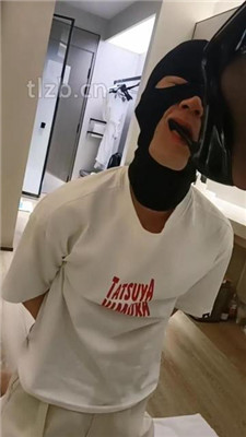 图片[5]_【米小唐】黑丝高跟踩恋足狗【下】_HD绳艺资源