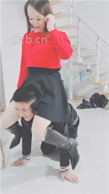 图片[3]_【美容院S】当脚垫/舔脏鞋/臭脚踩脸_HD绳艺资源