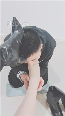 图片[15]_【美容院S】当脚垫/舔脏鞋/臭脚踩脸_HD绳艺资源