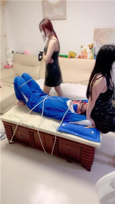 北京航儿脚耳光颜面破坏系列(二) YC-230104