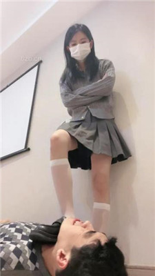 图片[2]_【樱木花椒】皮鞋白丝全体重踩狗【上】_HD绳艺资源