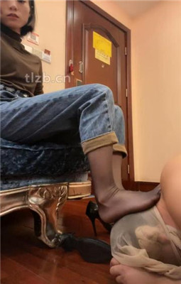 图片[4]_【苏晴】原味黑丝jio捂脸踩踏_HD绳艺资源