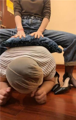 图片[10]_【苏晴】原味黑丝jio捂脸踩踏_HD绳艺资源