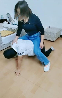 图片[3]_【广东迪迪】素人绳艺导师-跑鞋踩踏/耳光/骑马_HD绳艺资源