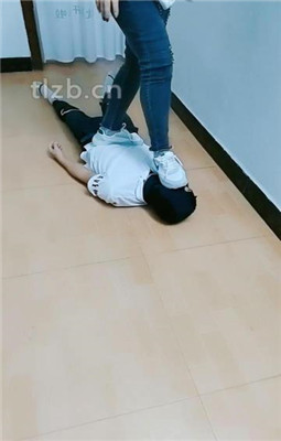 图片[12]_【广东迪迪】素人绳艺导师-跑鞋踩踏/耳光/骑马_HD绳艺资源