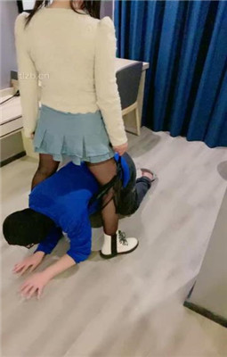 图片[9]_【赵奈奈】舔短靴脏鞋底/转胯踢踹/骑马_HD绳艺资源