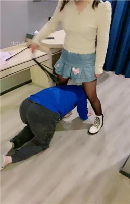 图片[10]_【赵奈奈】舔短靴脏鞋底/转胯踢踹/骑马_HD绳艺资源