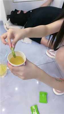 图片[19]_【麋鹿银儿】双S-打手心/全体重踩踏/灌圣水_HD绳艺资源