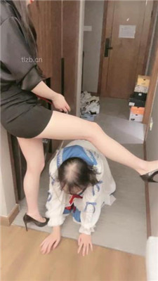 图片[20]_【樱桃大大】强行开发-闺蜜变母畜-闻鞋-窒息-深喉-艺术圣水_HD绳艺资源