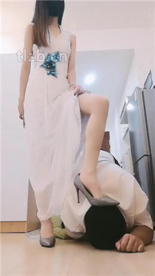 图片[9]_【美娜格格】裸足深喉/肉丝美腿/转胯羞辱/腿绞窒息_HD绳艺资源