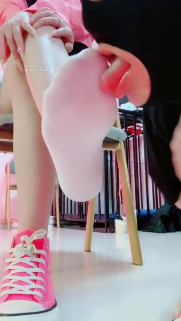 图片[2]_【甜心教主】人体除臭器-闻白袜-吃鞋底口水浓痰-深喉_HD绳艺资源