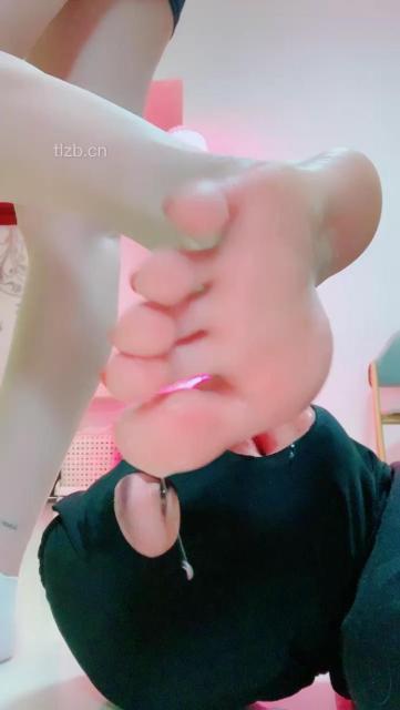 图片[9]_【甜心教主】人体除臭器-闻白袜-吃鞋底口水浓痰-深喉_HD绳艺资源