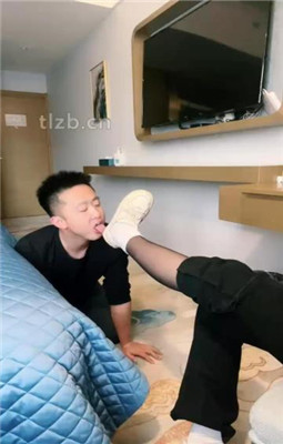 图片[2]_【绝美兔绳艺导师】小白鞋白袜配黑丝虐贱奴_HD绳艺资源