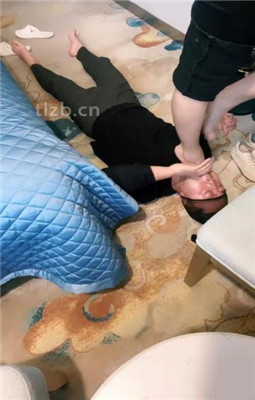 图片[20]_【绝美兔绳艺导师】小白鞋白袜配黑丝虐贱奴_HD绳艺资源