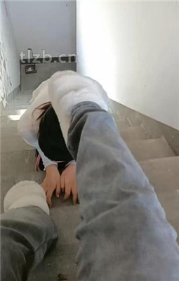 图片[5]_【爱可呀】在天台玩弄你们女神_HD绳艺资源