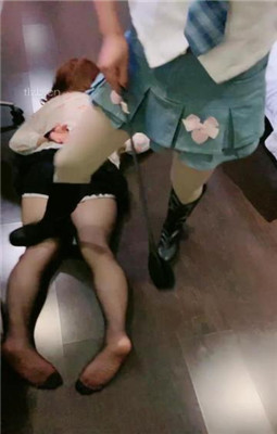 图片[4]_【赵奈奈】长靴S暴打偷原味的贱奴_HD绳艺资源