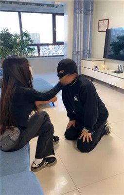 图片[2]_【精神小妹】多S素人学生主连环耳光_HD绳艺资源