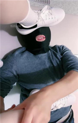 【黑丝诱惑】素人姣姣长靴网袜诱惑坐脸窒息你 YC-230109