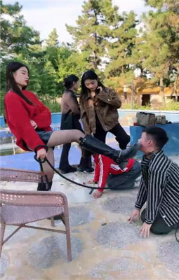 图片[17]_【宸宸】庄园3S艺术训练情侣奴-遛狗骑马/皮靴清理【三视角版】_HD绳艺资源