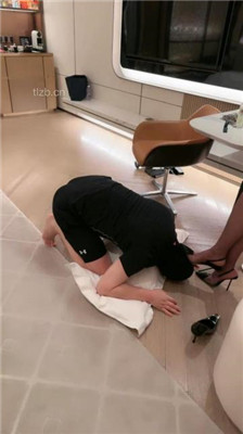 图片[13]_【美美子】长靴/高跟踢裆踩踏-耳光坐垫/恋足闻_HD绳艺资源