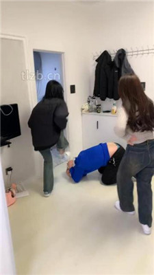 图片[5]_【精神小妹】双S素人学生主-超高难度挑战踢踹_HD绳艺资源