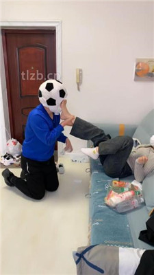 图片[14]_【精神小妹】双S素人学生主-超高难度挑战踢踹_HD绳艺资源