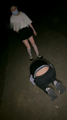 图片[5]_【小雅老师】户外tj学生狗-被路人看到惊险刺激_HD绳艺资源