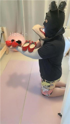 图片[2]_【苒溪】物化人体鞋架奴【完整版】_HD绳艺资源