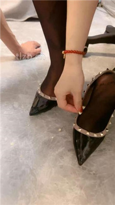 图片[12]_【木子大大】圣水嘴洗丝袜/高跟高跟跪舔/喂口水揪耳朵/骑马转胯_HD绳艺资源