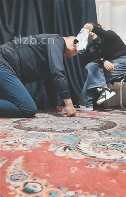 图片[4]_【冰爷】卑贱贱奴下跪伺候_HD绳艺资源