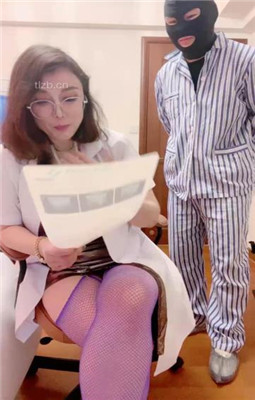 图片[2]_【梓夫人】制服诱惑-医务室治疗恋足癖_HD绳艺资源