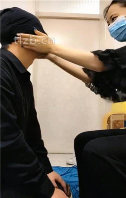 图片[3]_【鱼子酱】足部喂食/500耳光/全体重踩踏_HD绳艺资源