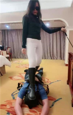 图片[18]_【蜜蜜骑士】长靴S-骑马犬化/全体重踩踏【完整版】_HD绳艺资源