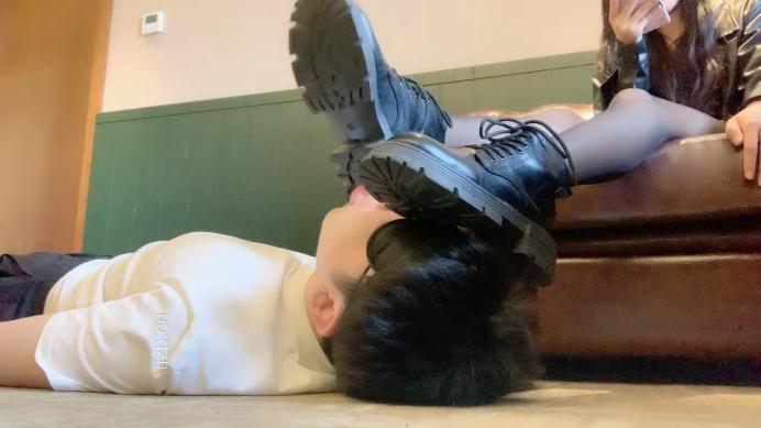 图片[4]_【苏西】黑丝高跟-短靴踩脚垫_HD绳艺资源