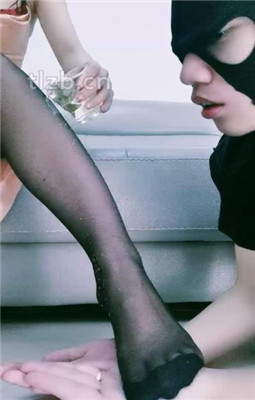 图片[14]_【银河S】迷恋黑丝高跟美腿的狗_HD绳艺资源