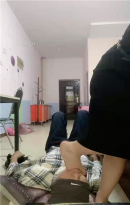 冷美超脏帆布鞋鞋底调教 TTTIO-230118