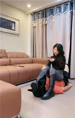 图片[10]_【嘉妮】长靴黑丝踩踏/腿夹脖/训练_HD绳艺资源