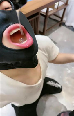 图片[15]_【花兮玥】茶室tj-跪舔高跟/圣水泡黑丝咀嚼_HD绳艺资源