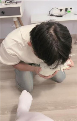 图片[2]_【清禾】学姐欺负抖M弟弟-吃口水骑马/舔白袜_HD绳艺资源