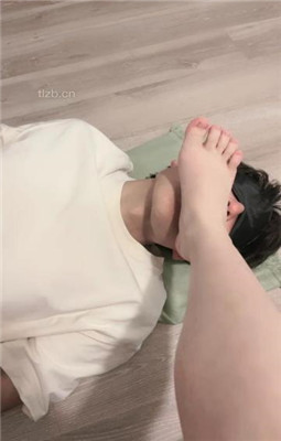 图片[8]_【清禾】学姐欺负抖M弟弟-吃口水骑马/舔白袜_HD绳艺资源