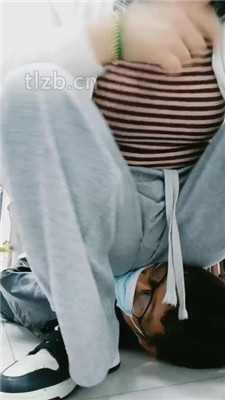 图片[9]_【橙子大大】双M-骑马/揪耳朵/高难度挑战踢踹/转胯/闻白袜_HD绳艺资源