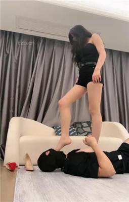 【第5风格】小姐姐熟睡被舔脚 YC-230123-2