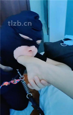 图片[6]_【伯爵】车站后车不忘玩狗_HD绳艺资源